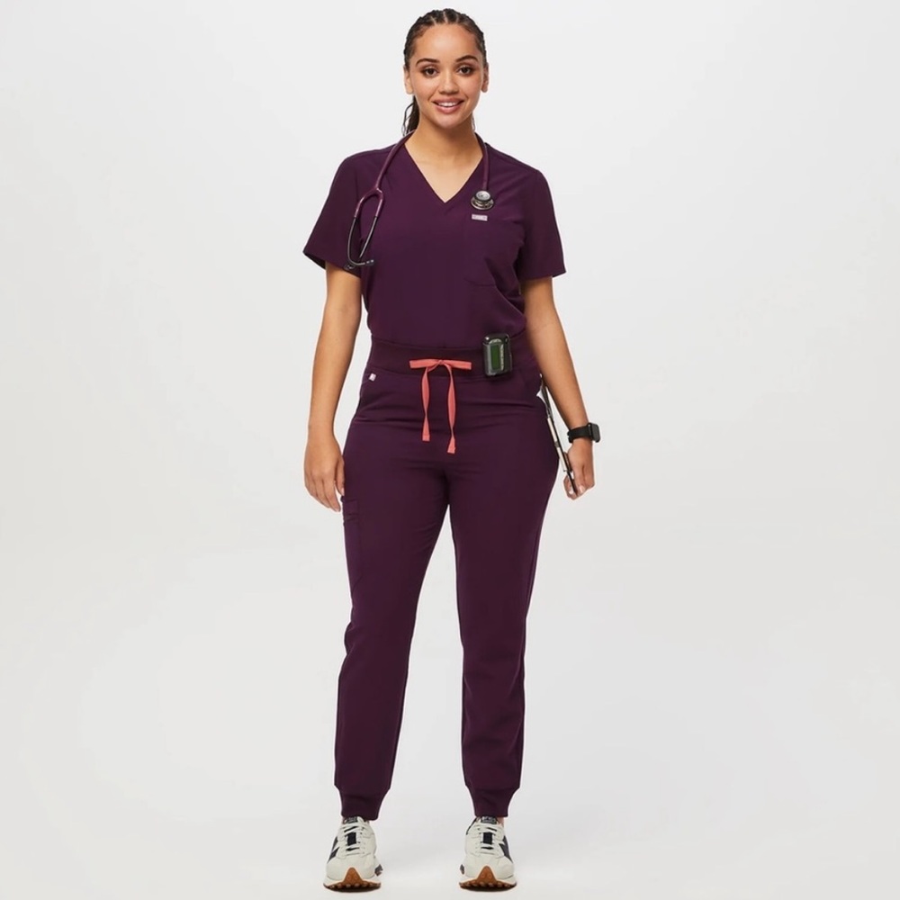 FIGS Deep Purple SET